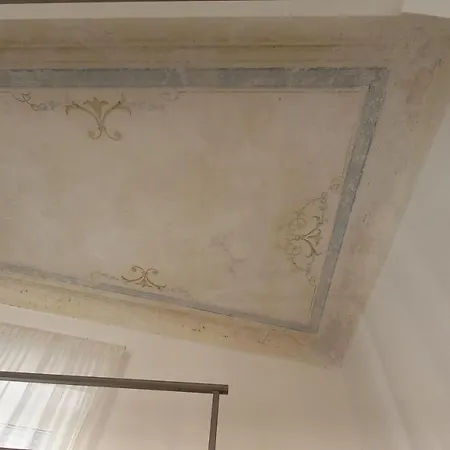 Garibaldi 111 Апартаменти