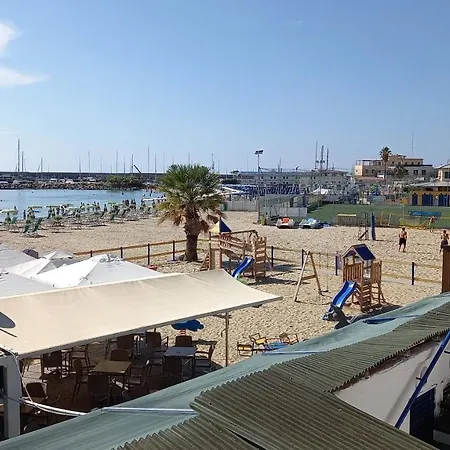 Garibaldi 111 Апартаменти